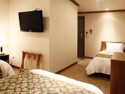 J Hill Hotel